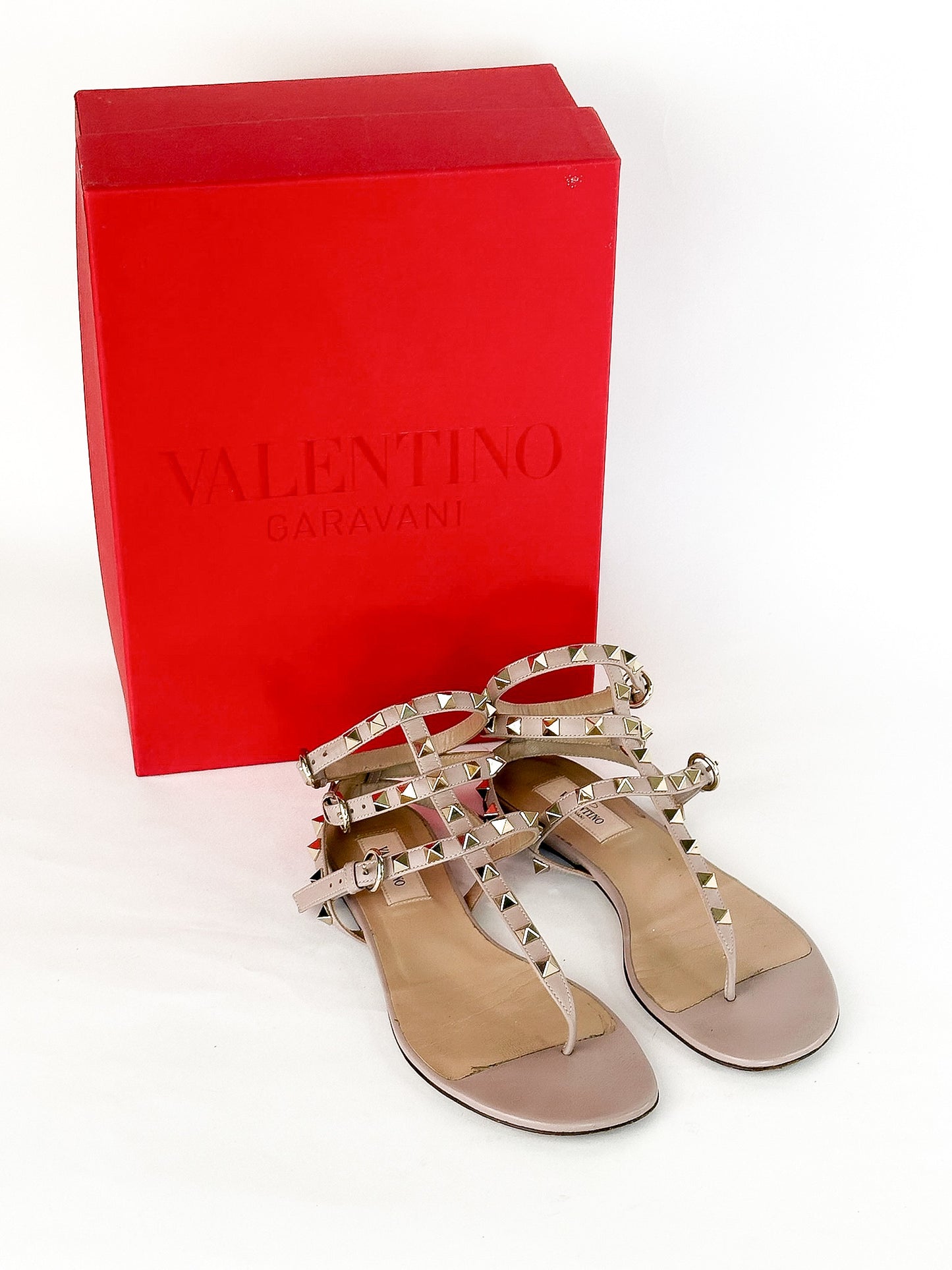 Valentino Garavani Rockstud Flip Flop Sandal In Calfskin Leather Size 36
