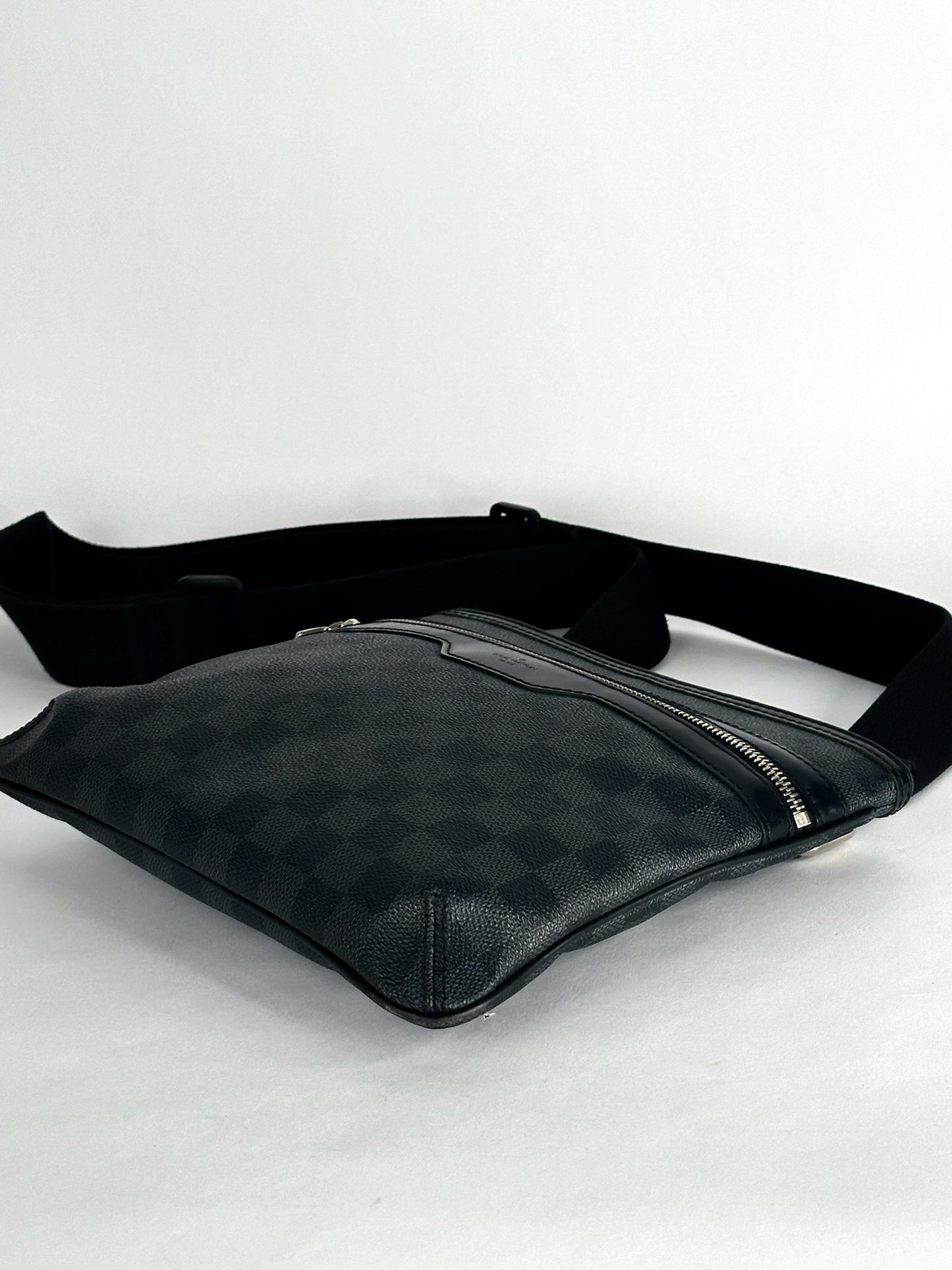 Louis Vuitton Thomas Damier Graphite Crossbody Bag