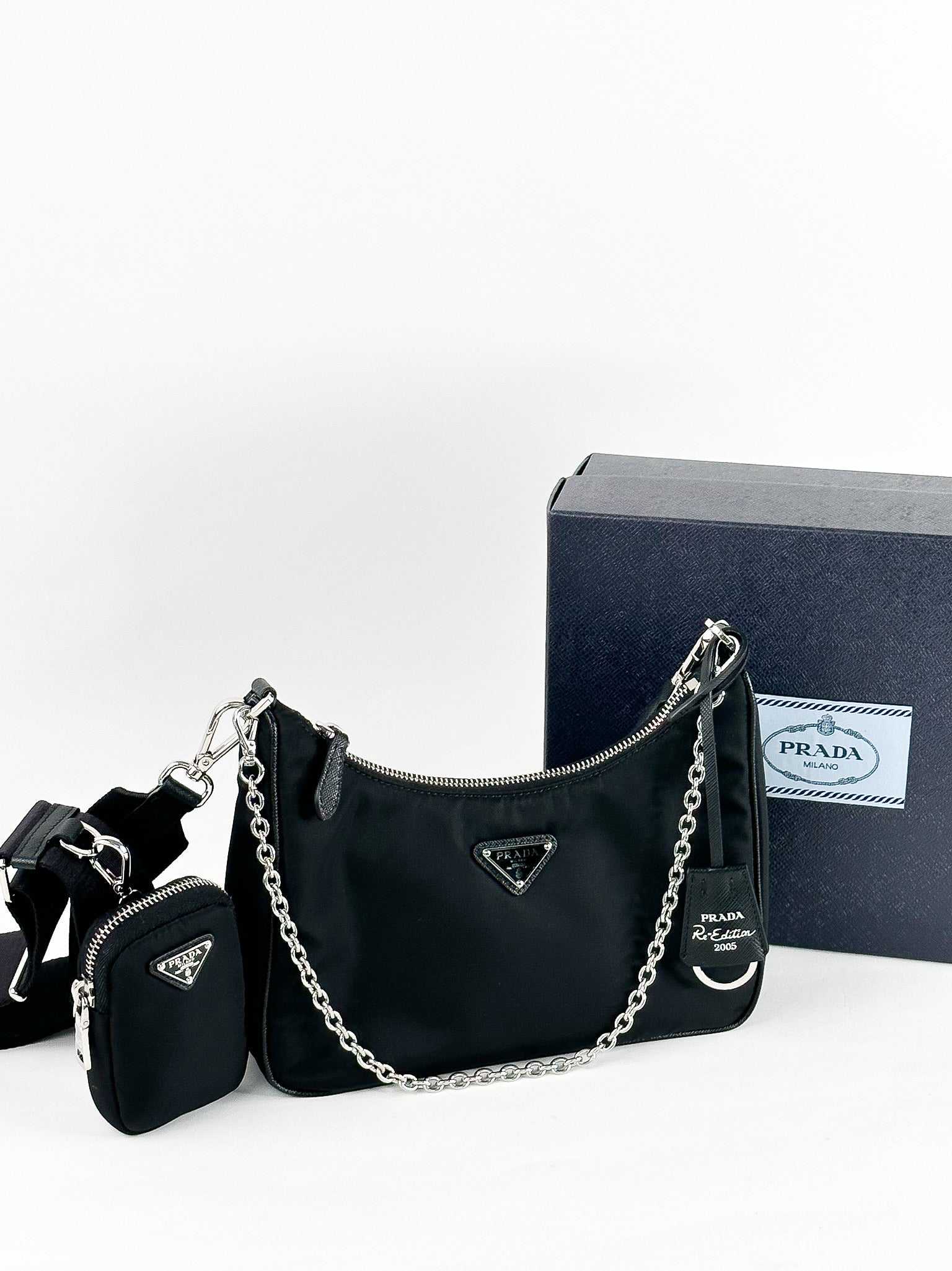 Prada tas online nylon