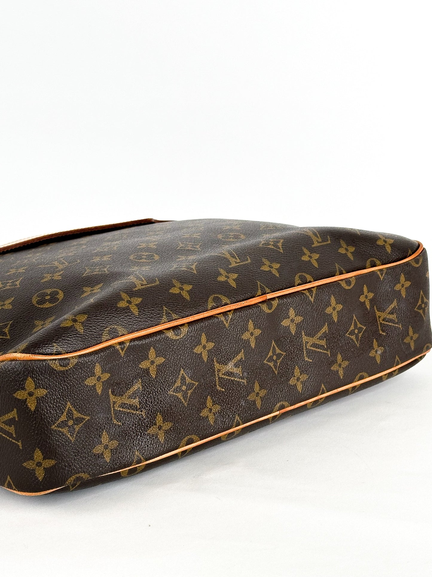 Louis Vuitton Porte-documents Pegase Monogram Canvas Briefcase Bag