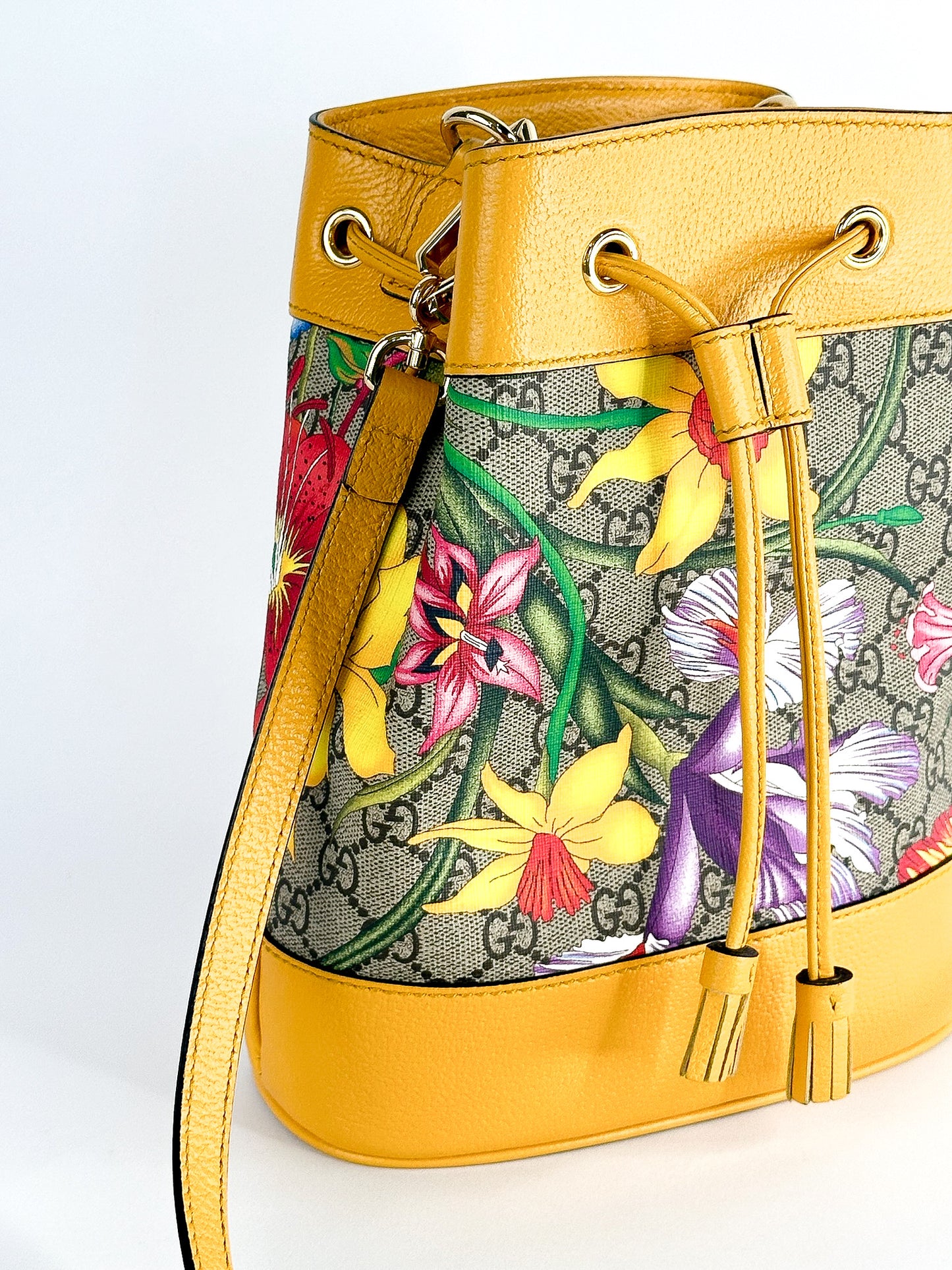 Gucci GG Supreme Flora Small Ophidia Bucket Bag