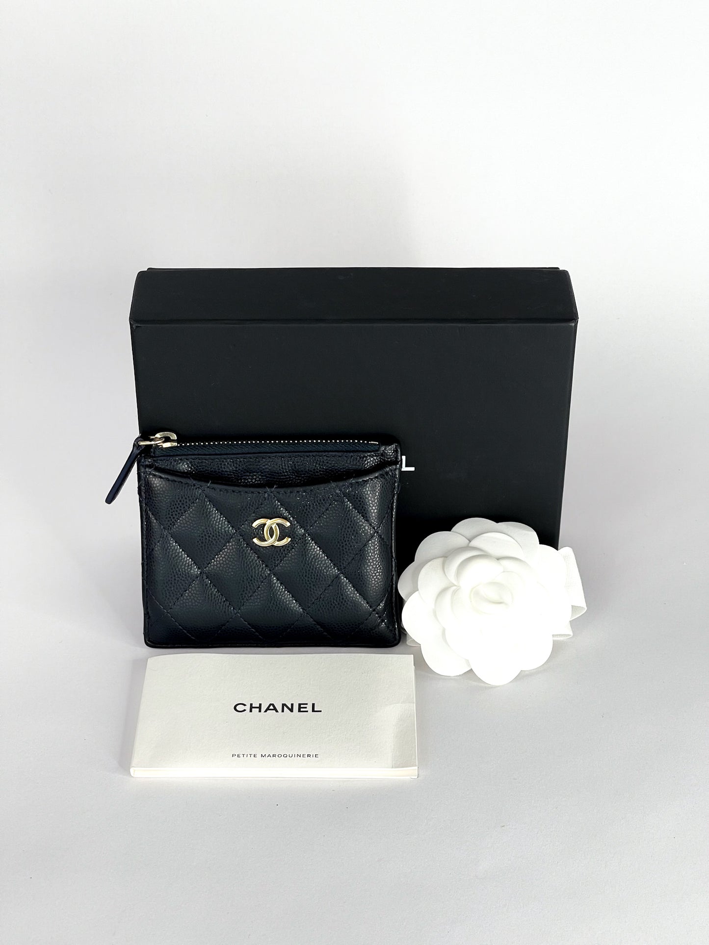 Chanel Caviar Quilted CC Zip Card Holder Black