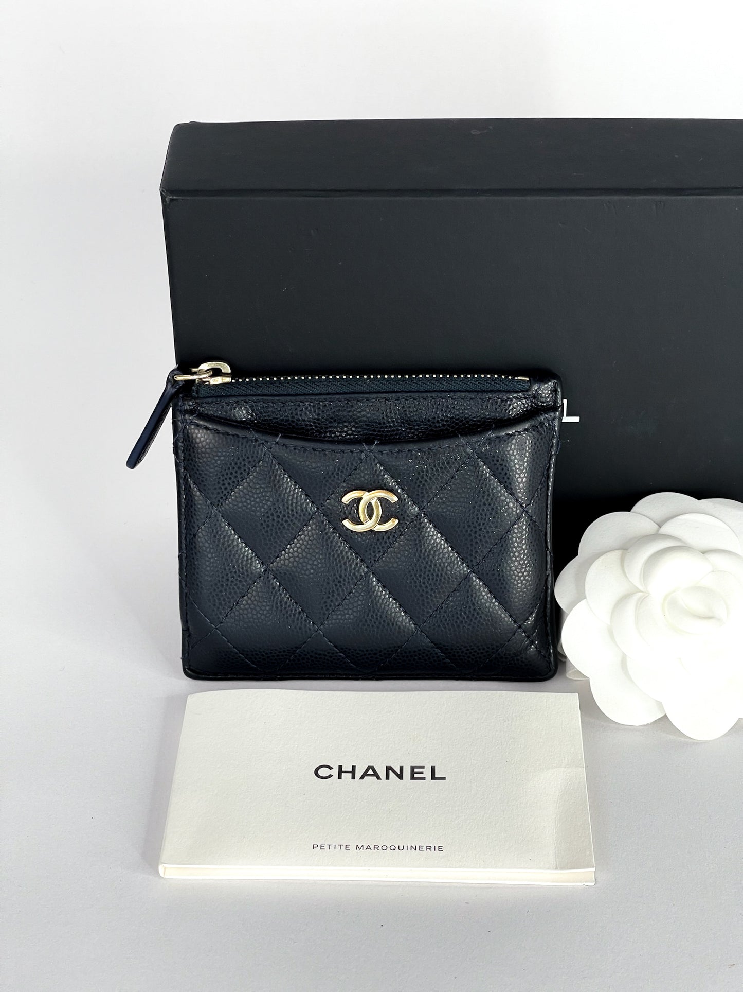 Chanel Caviar Quilted CC Zip Card Holder Black