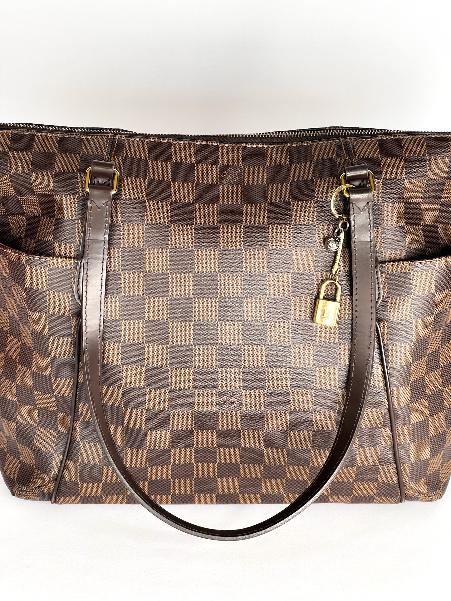 Louis Vuitton Damier Ebene Totally Mm Shoulder Bag