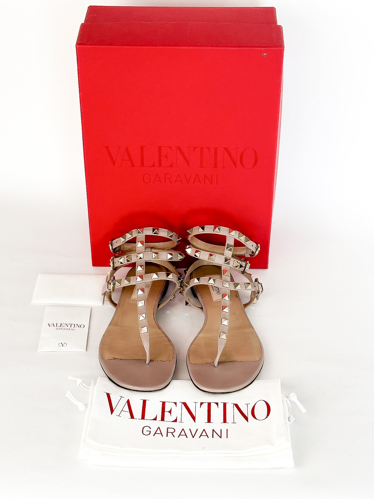Valentino Garavani Rockstud Flip Flop Sandal In Calfskin Leather Size 36