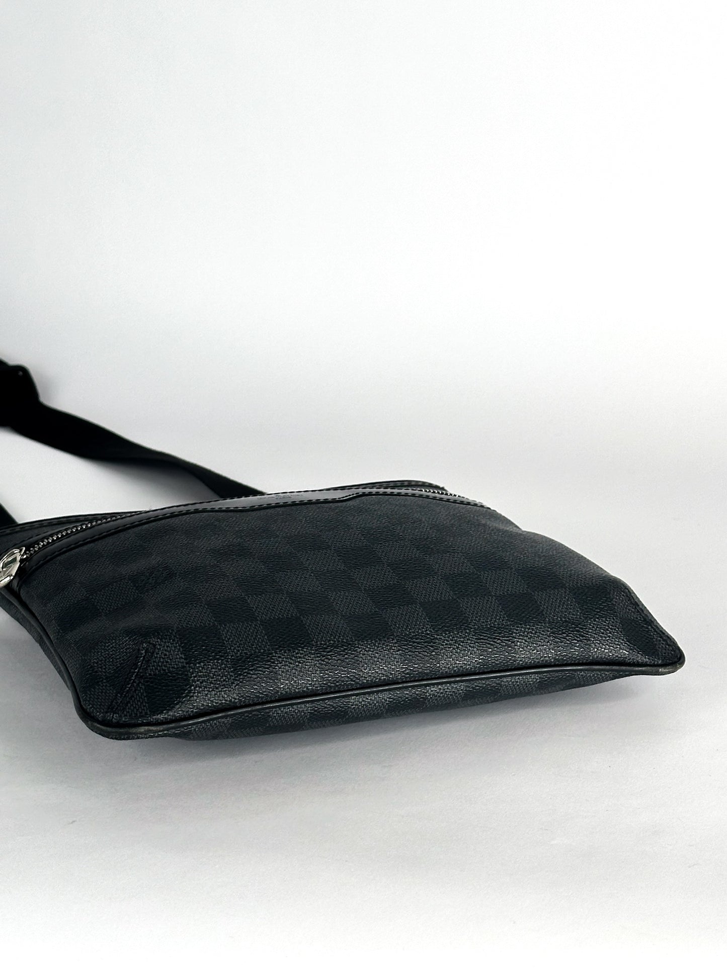 Louis Vuitton Thomas Damier Graphite Crossbody Bag