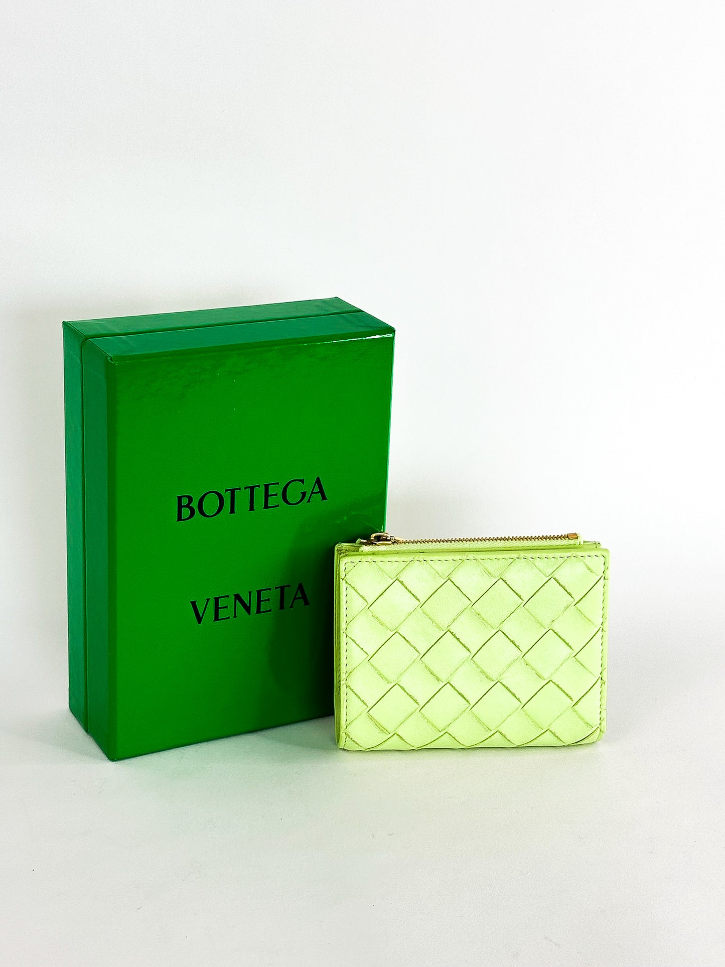 Bottega Veneta Intreccio Bifold Leather Wallet