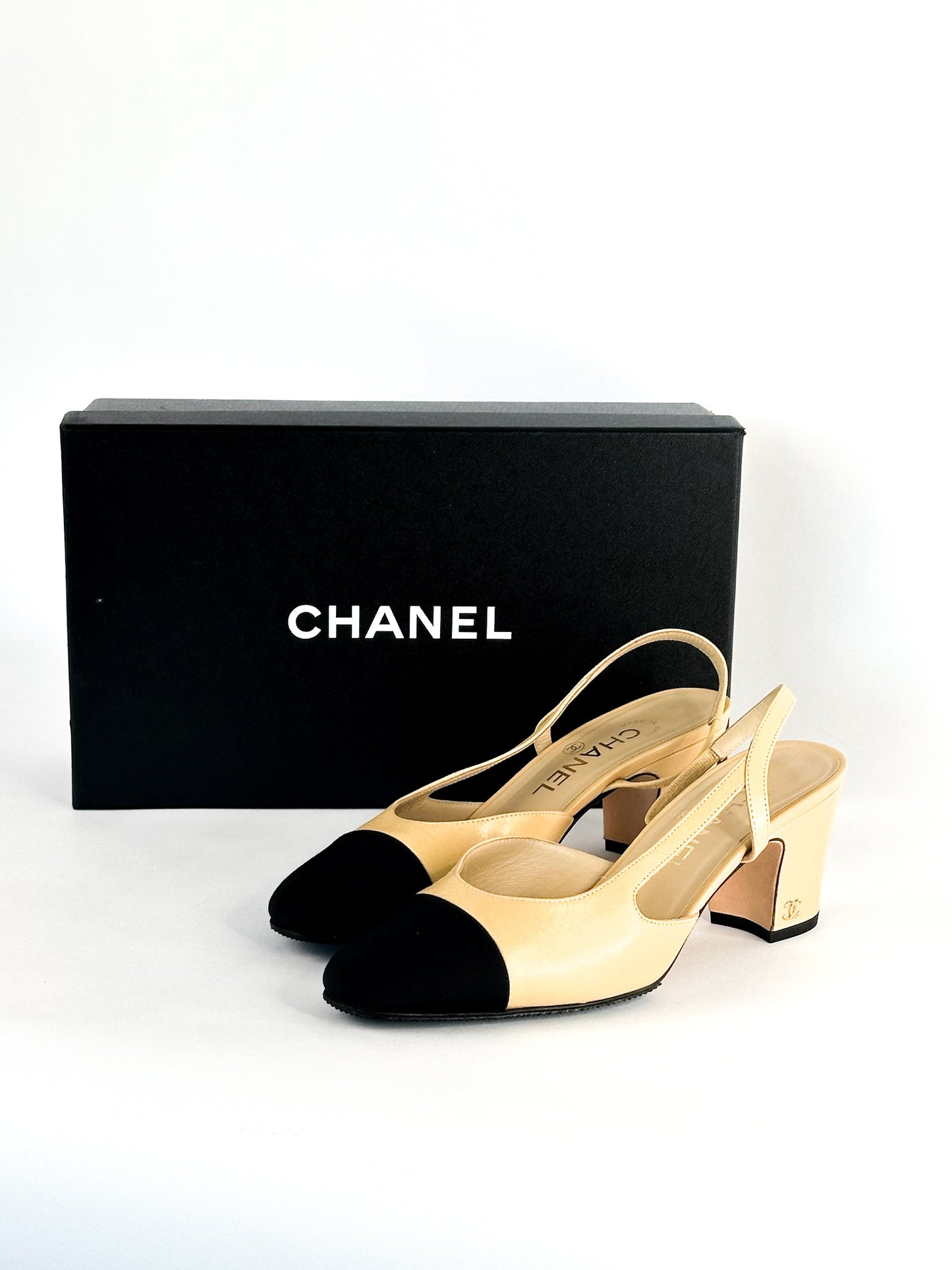 Chanel Slingback Pumps in Beige Goatskin Leather Size 36.5