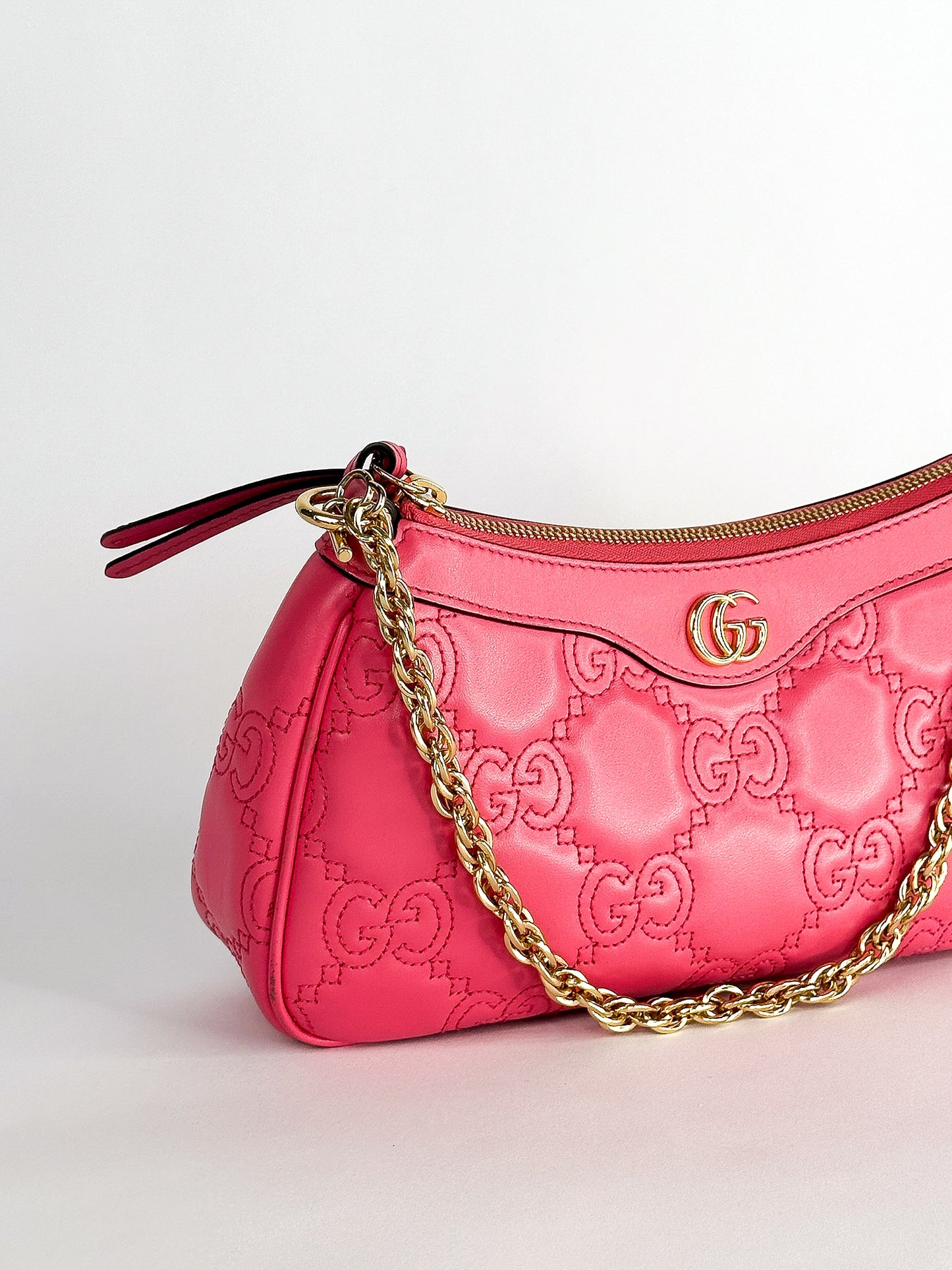 Gucci Chain Matelasse Leather Bag