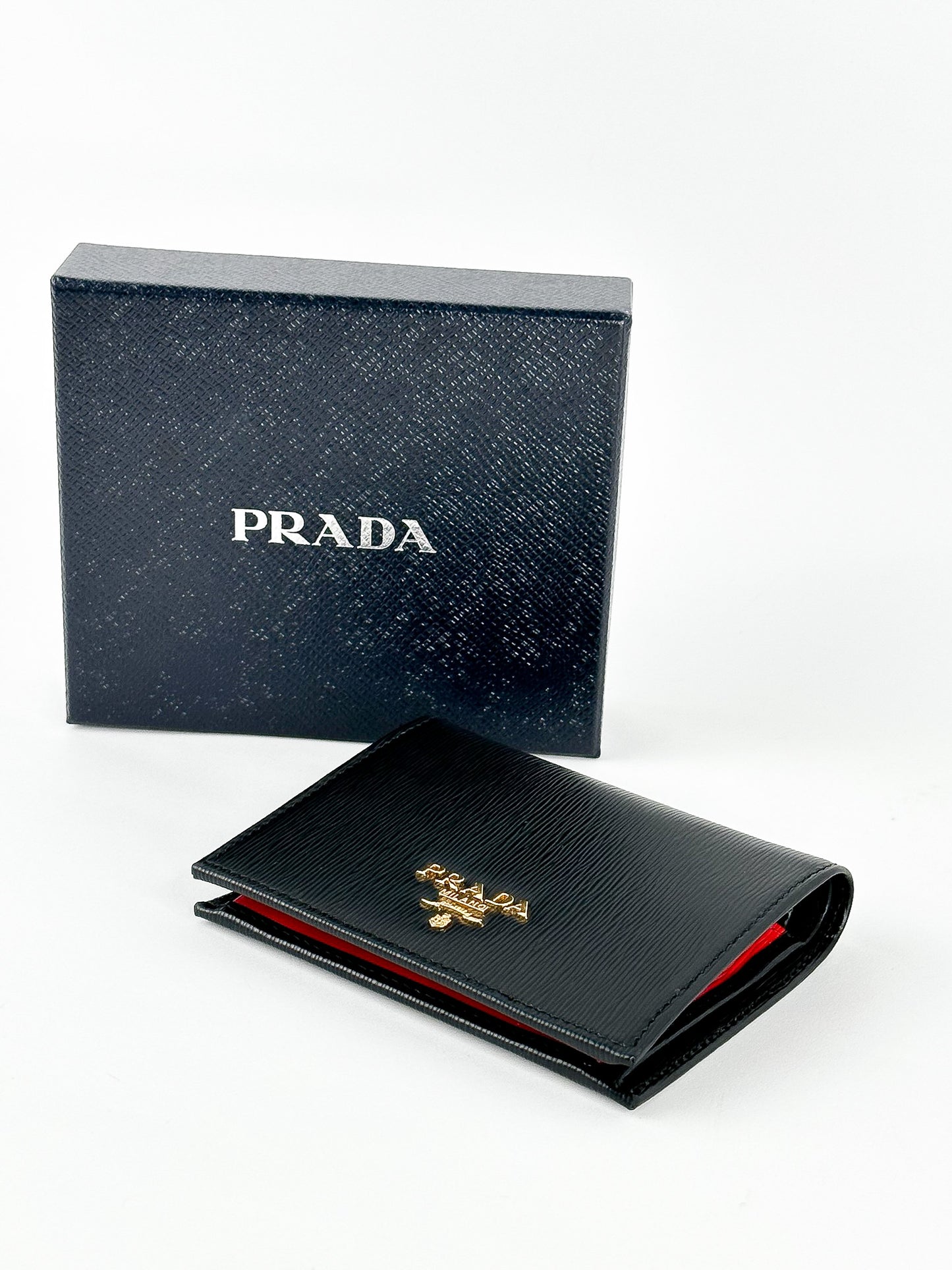 Prada Wallet Vitello Move Compact