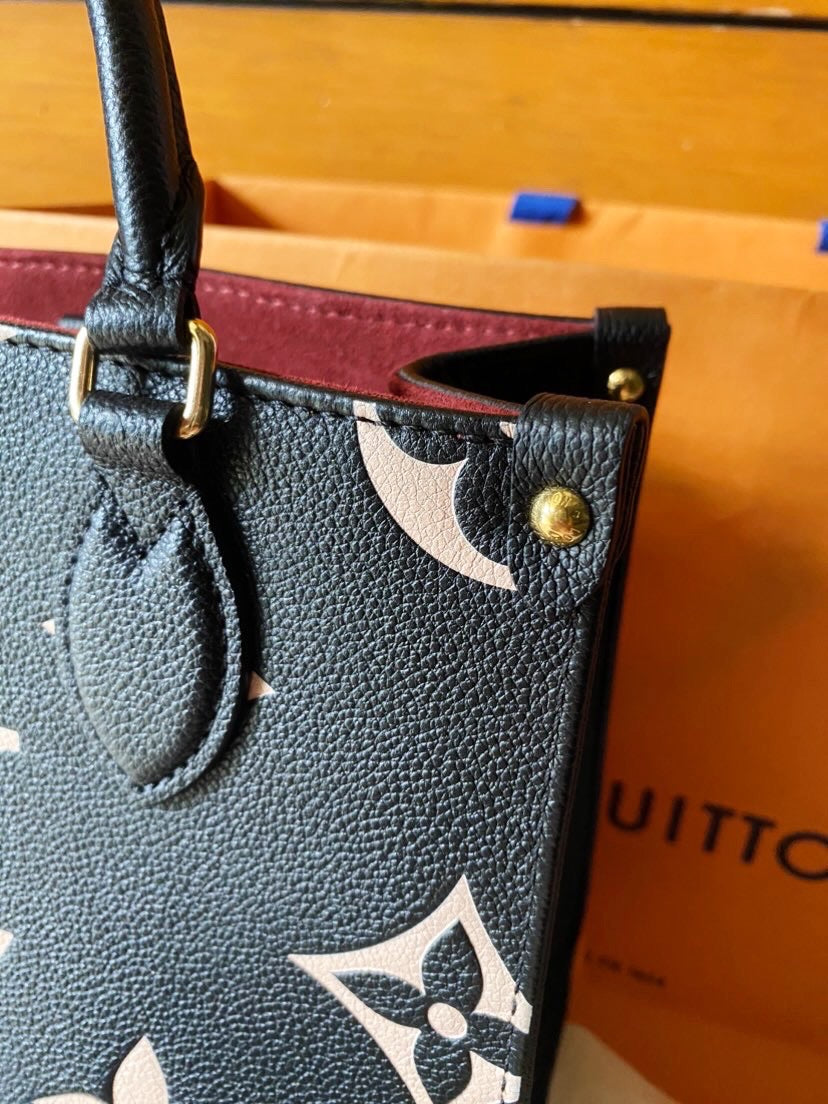 Louis Vuitton OnTheGo PM