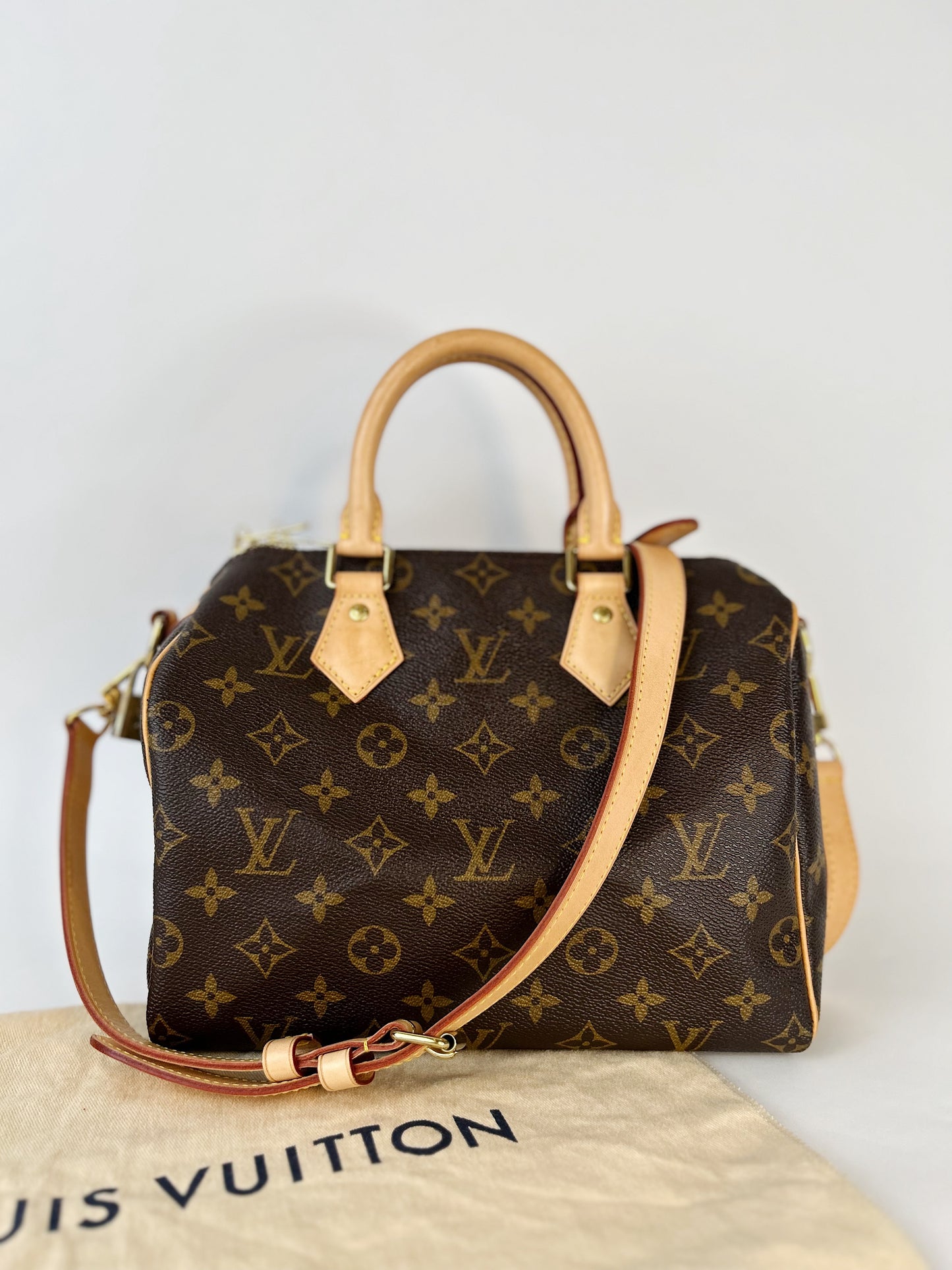 Louis Vuitton Monogram Speedy Bandouliere 25