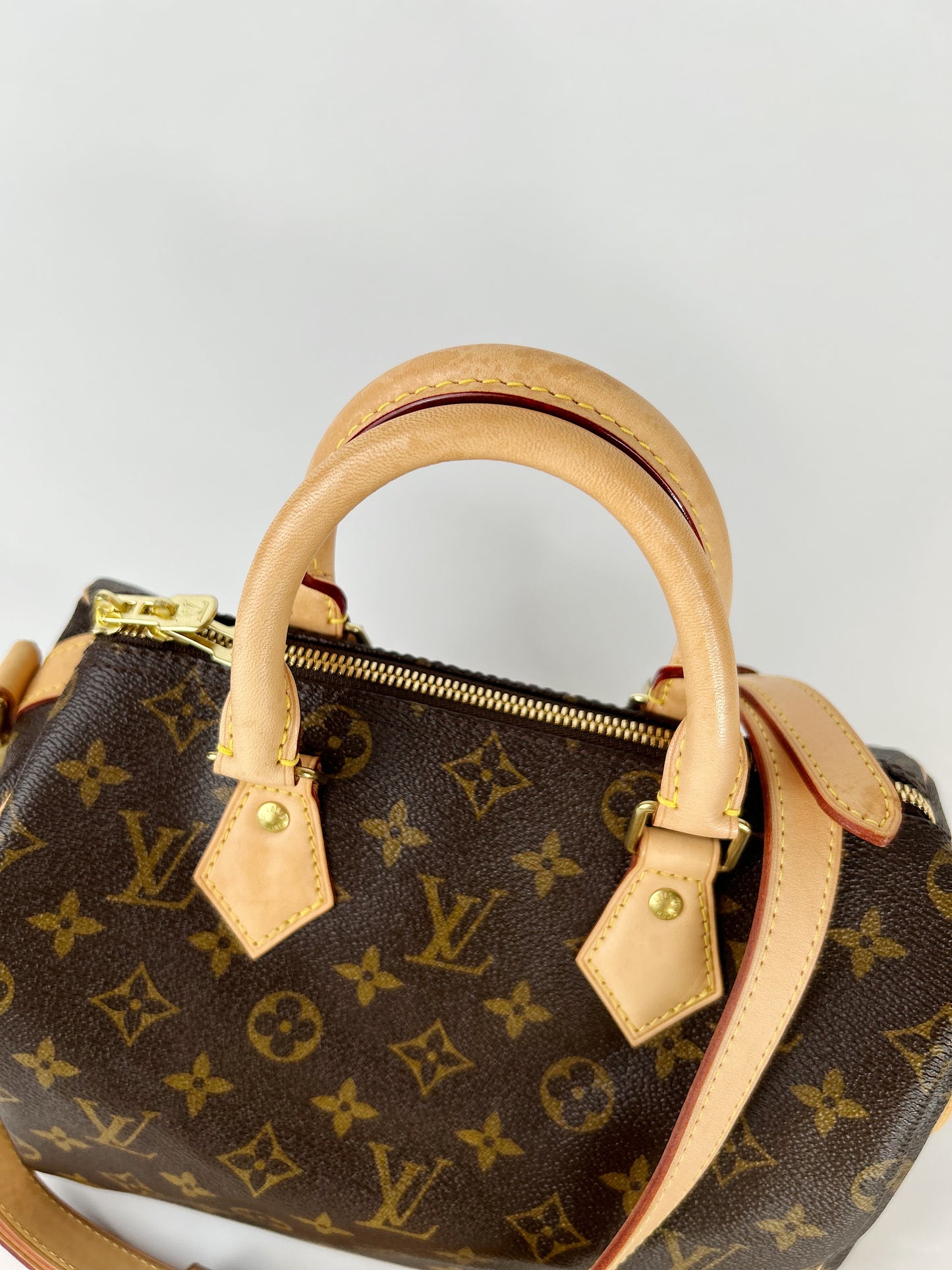 Louis Vuitton Monogram Speedy Bandouliere 25