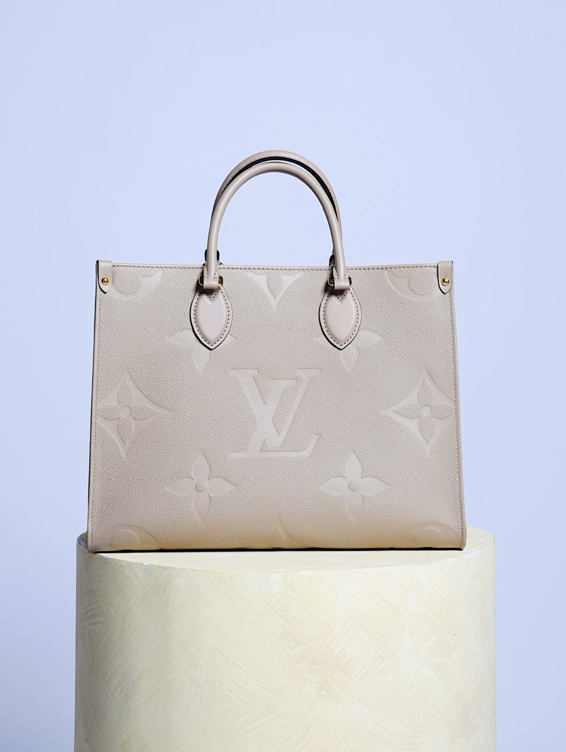 Louis Vuitton ONTHEGO MM