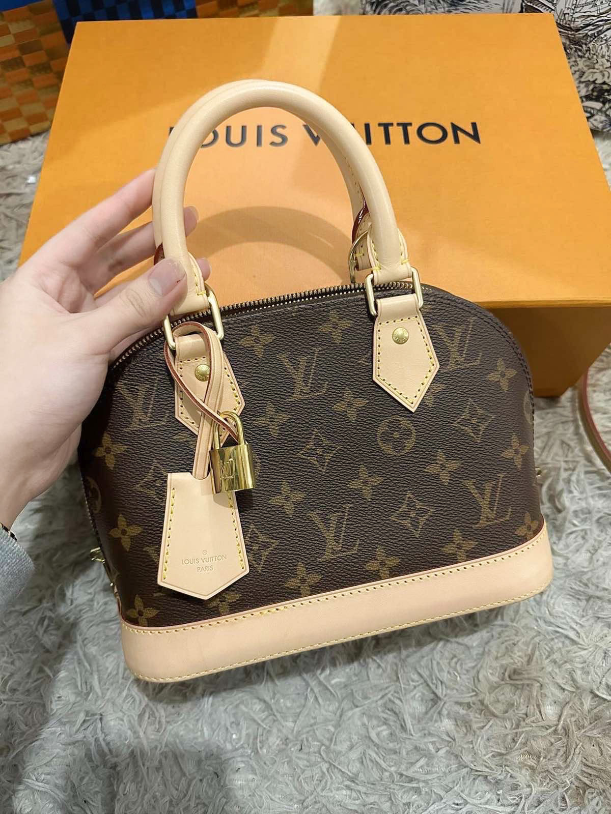 Louis Vuitton Alma BB