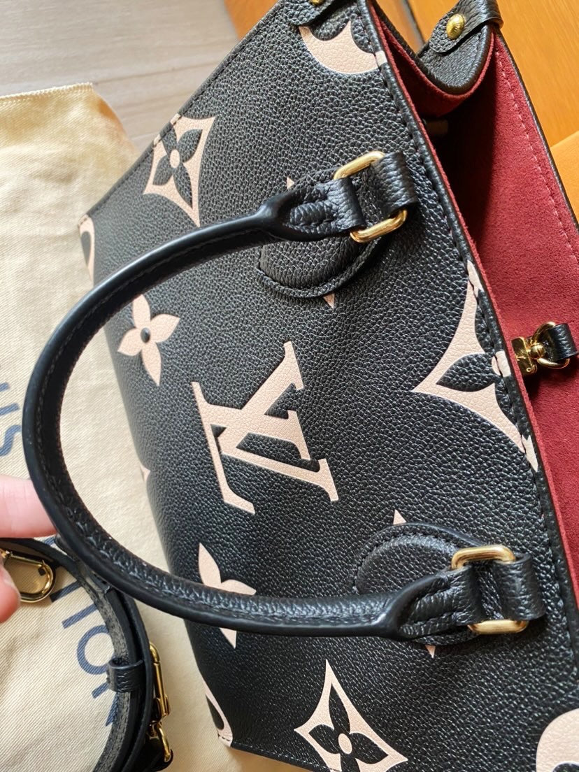 Louis Vuitton OnTheGo PM